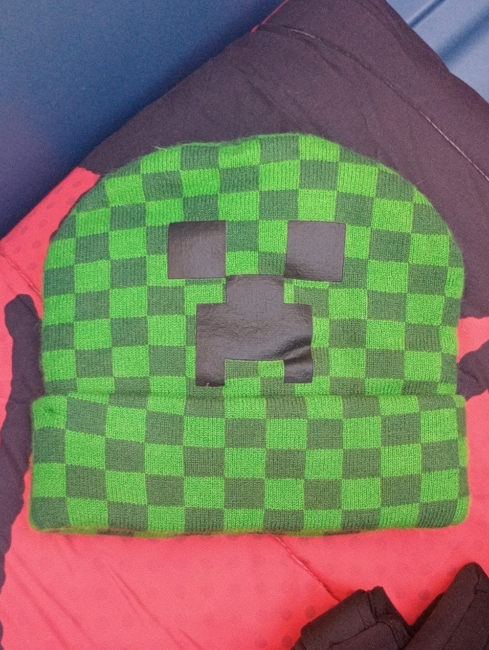 Minecraft Knit Cap Creeper Beanie Checkered Green LIKE NEW